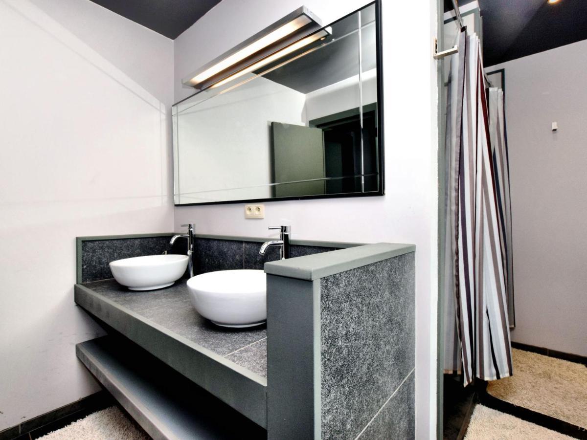 Beautiful Villa With Heated Outdoor Pool Manhay Εξωτερικό φωτογραφία